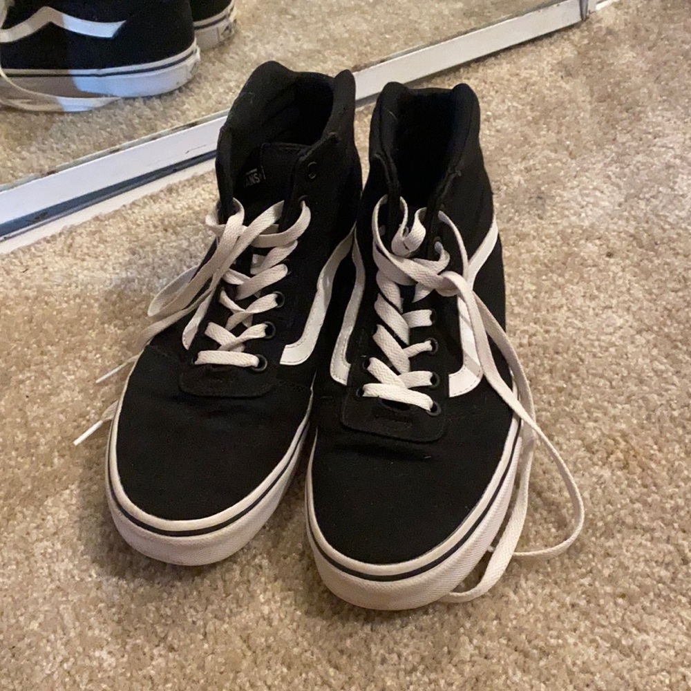 Black Vans